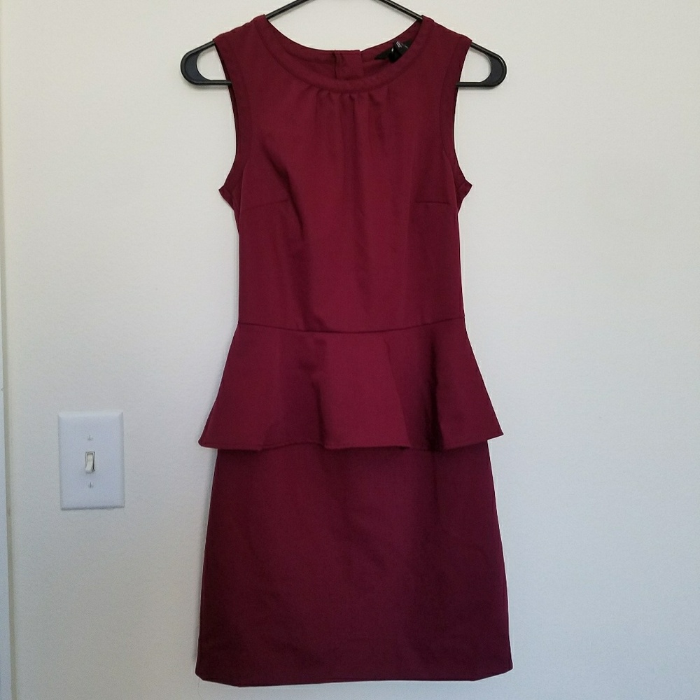 H&M Purple Plum Peplum Sleeveless Dress Size 4